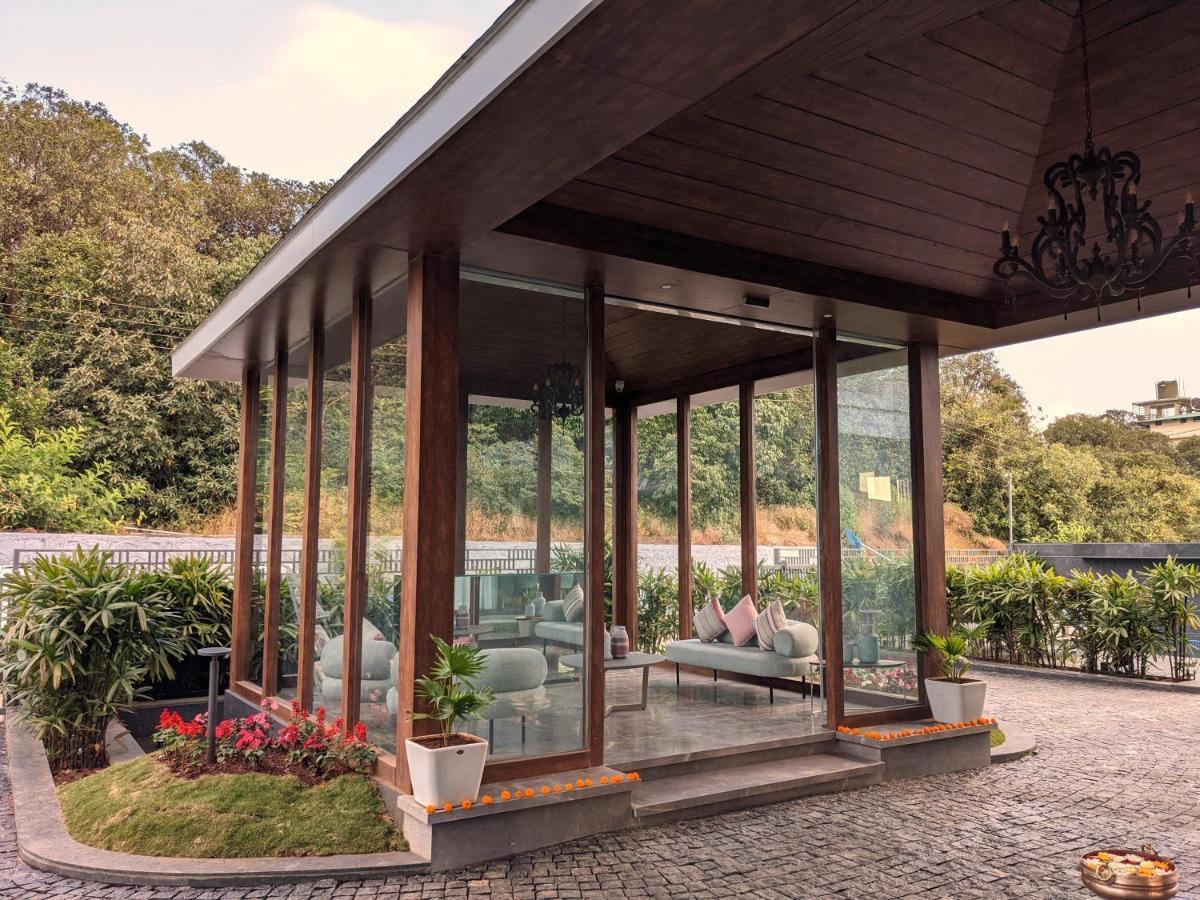 Leela Resort, The Exotic Boutique Hotel - Pure Veg マハバレシュワール エクステリア 写真