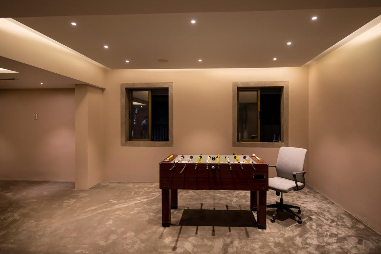 Leela Resort, The Exotic Boutique Hotel - Pure Veg マハバレシュワール エクステリア 写真