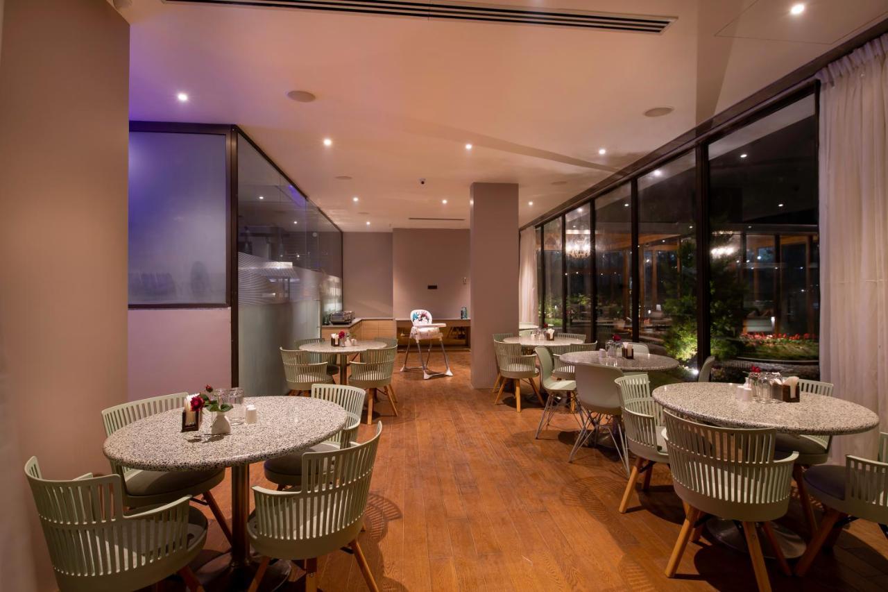 Leela Resort, The Exotic Boutique Hotel - Pure Veg マハバレシュワール エクステリア 写真