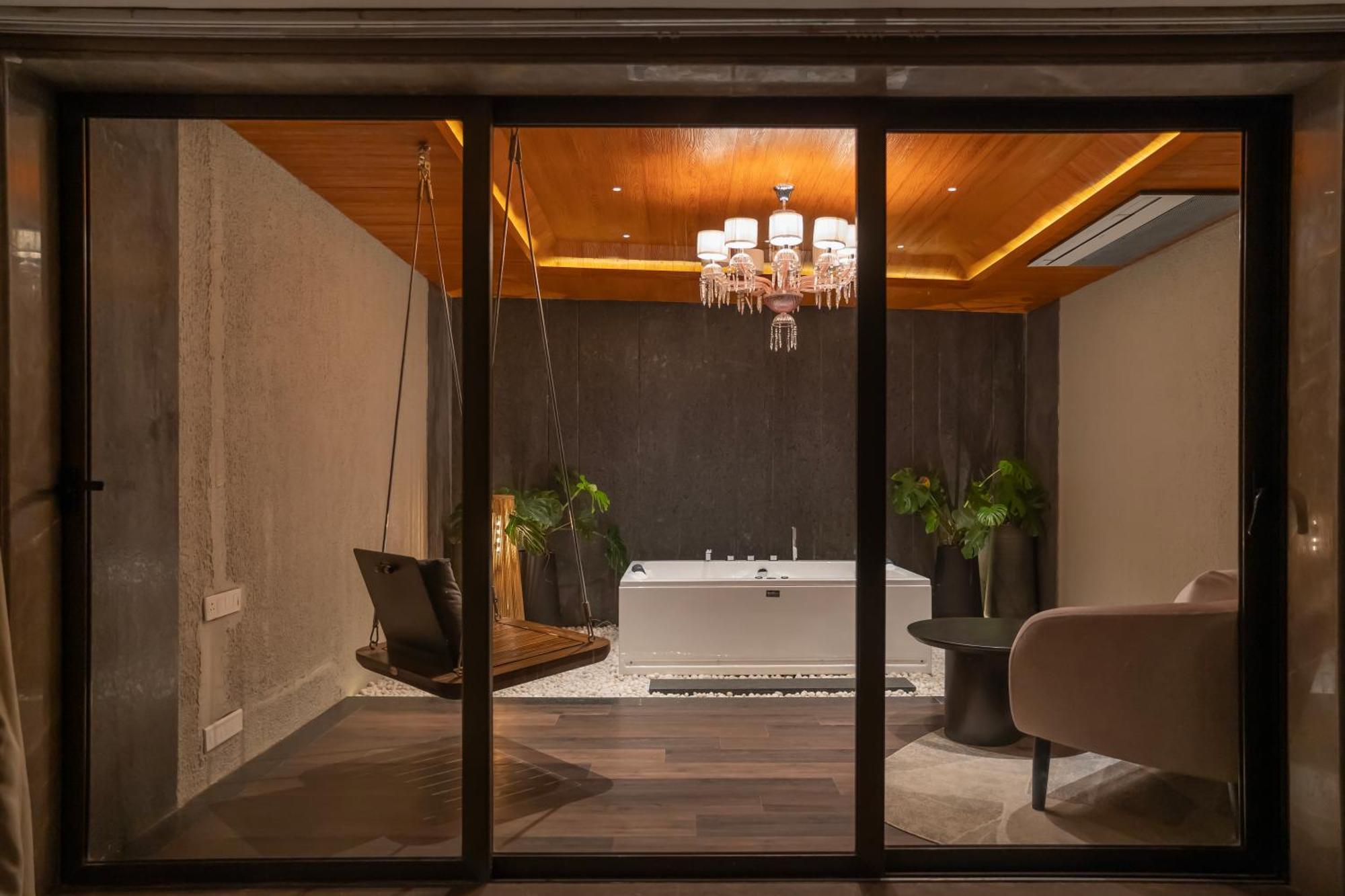 Leela Resort, The Exotic Boutique Hotel - Pure Veg マハバレシュワール エクステリア 写真
